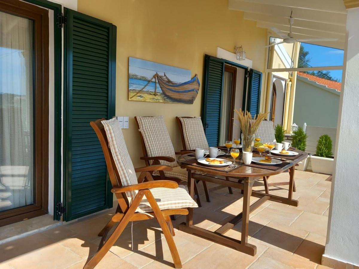 Solaris Methea- Luxury Central Villa By The Castle Kassiopi Ngoại thất bức ảnh
