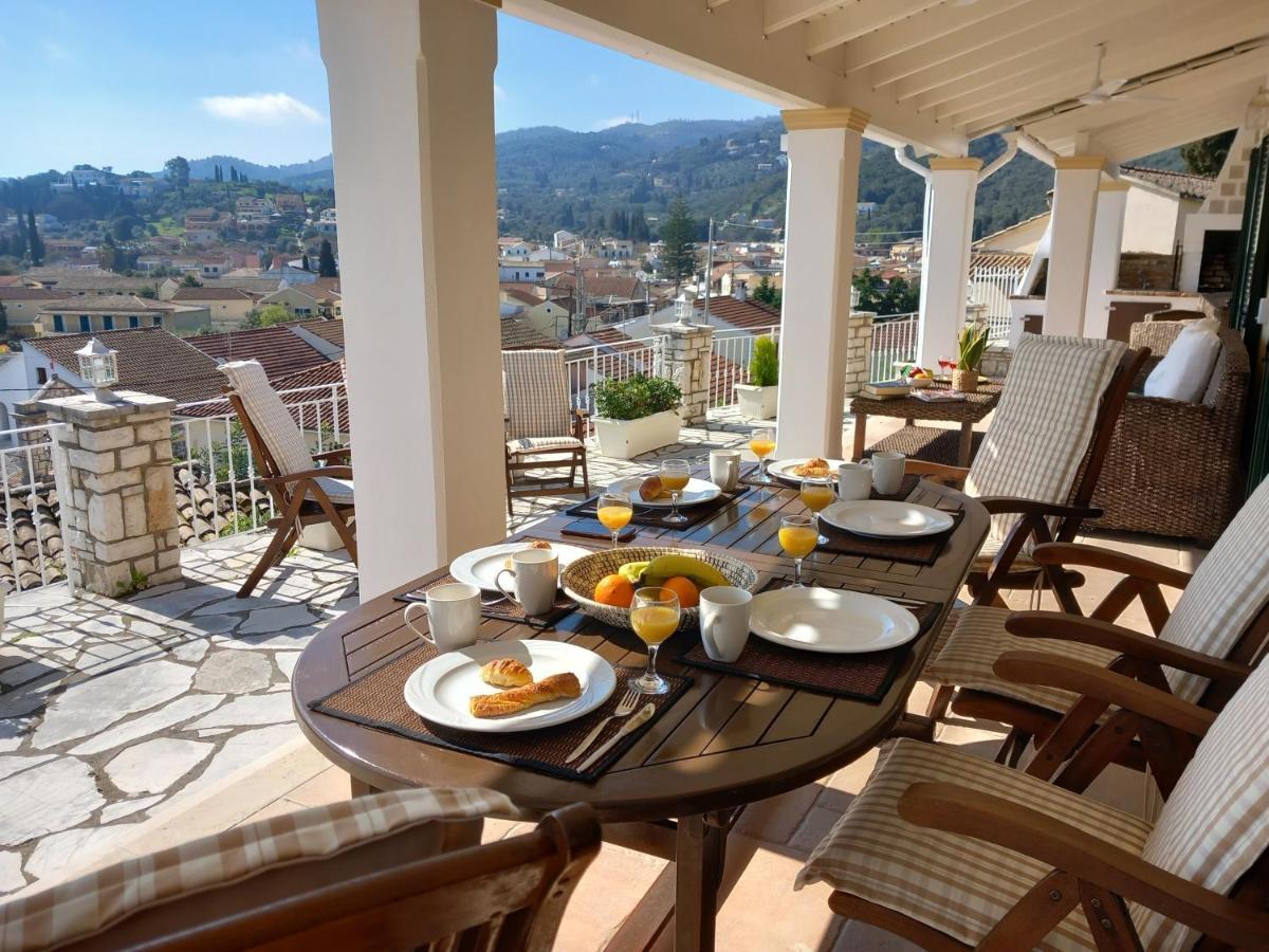 Solaris Methea- Luxury Central Villa By The Castle Kassiopi Ngoại thất bức ảnh